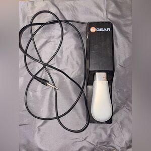 M-Audio / M Gear Black Sustain Pedal with White Pedal